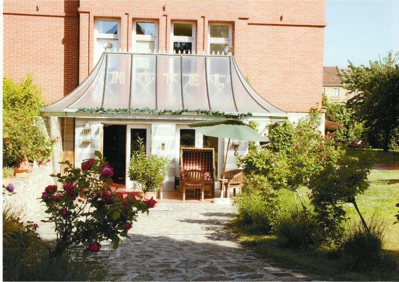 Hotel-Park-Residenz Aschersleben Extérieur photo
